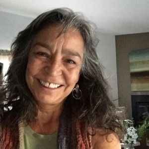 Meet your Posher, Cindy